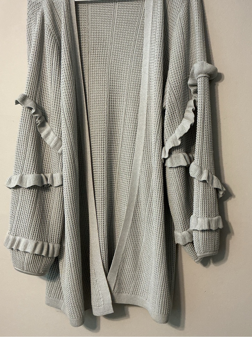 Express Light Gray Open-Front Ruffle-Sleeve Cardigan - Picture 6 of 10